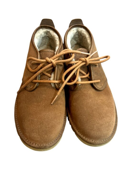 UGG Neumel Chukka SN1016680 US 7 Pre-Loved